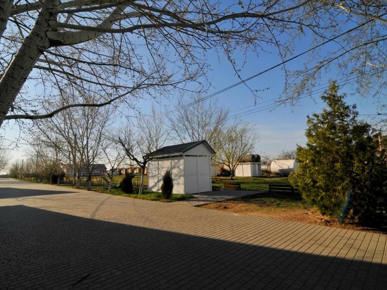 База Відпочинку "Сонячна" Primorskoje Exterior foto